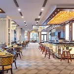 Melia Vinpearl Nha Trang Empire 