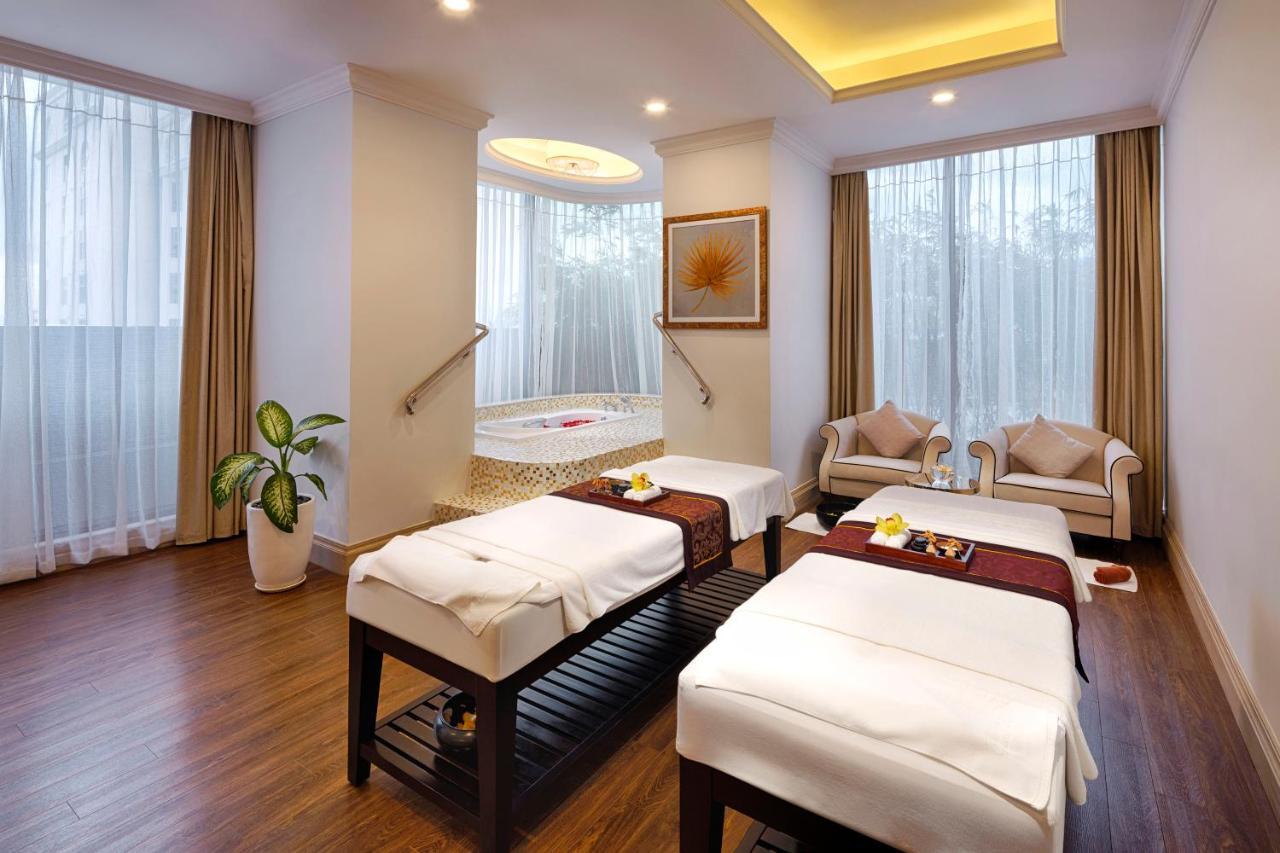 Khách sạn Meliá Vinpearl Empire