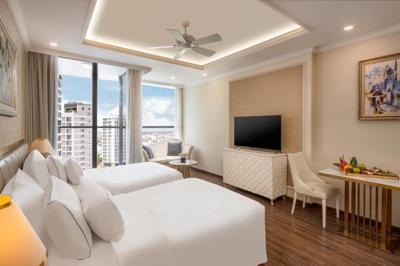 Meliá Vinpearl Empire Khách sạn 5*