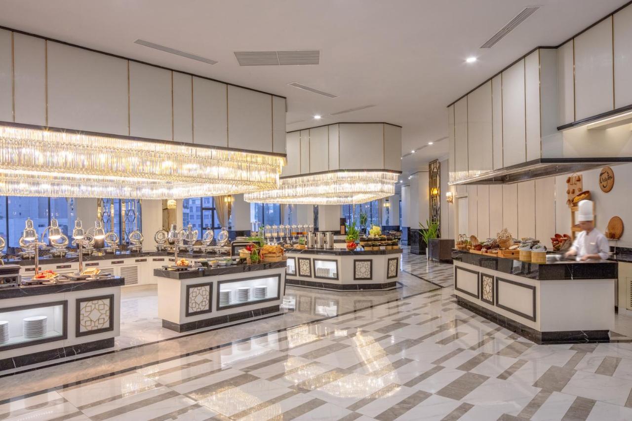 Meliá Vinpearl Empire Khách sạn
