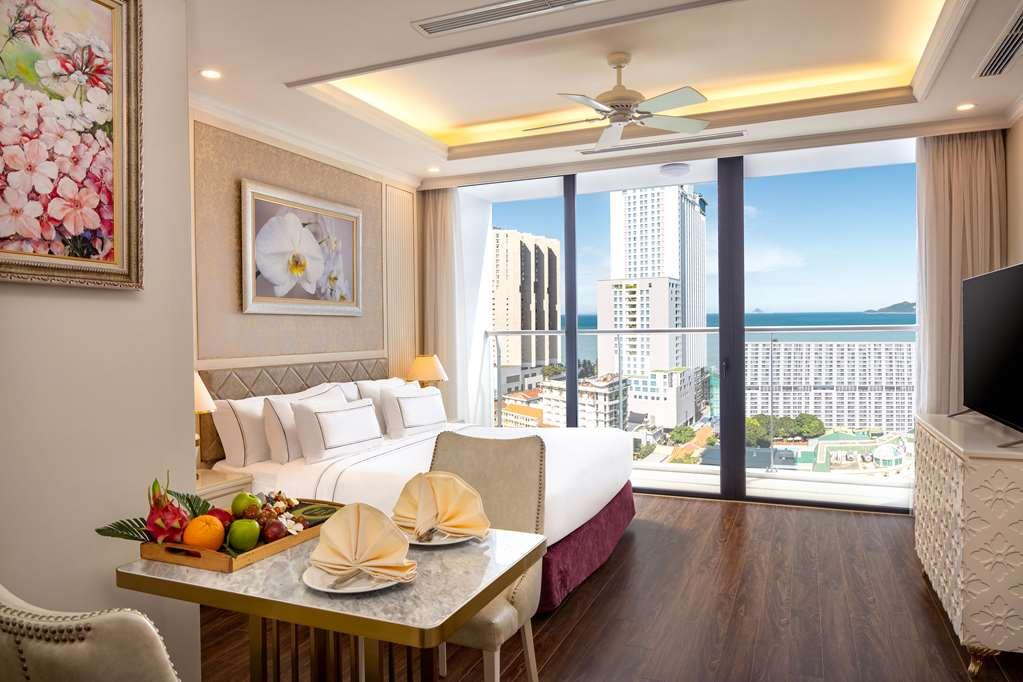 Meliá Vinpearl Empire Khách sạn