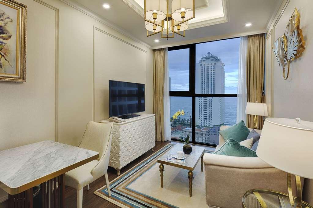 Khách sạn Meliá Vinpearl Empire 5*