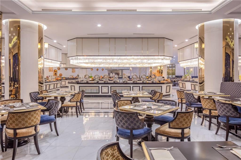 Khách sạn Meliá Vinpearl Empire Nha Trang